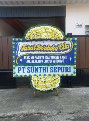 Papan Bunga Duka di Halmahera Selatan